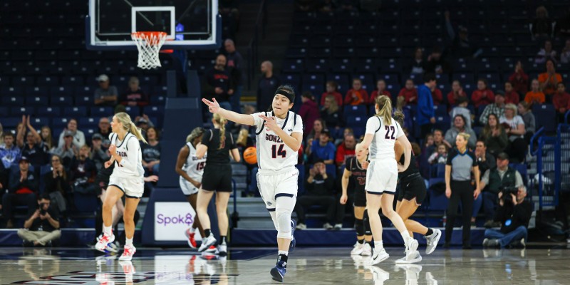 Cách chọn đồ thể thao đẹp và chất lượng cho dân thể thao